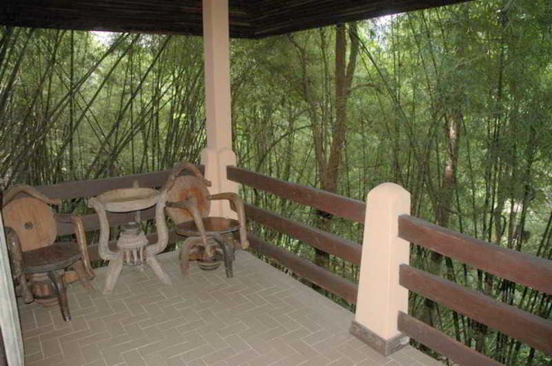 Momchailai Forest Retreat Kanchanaburi Luaran gambar